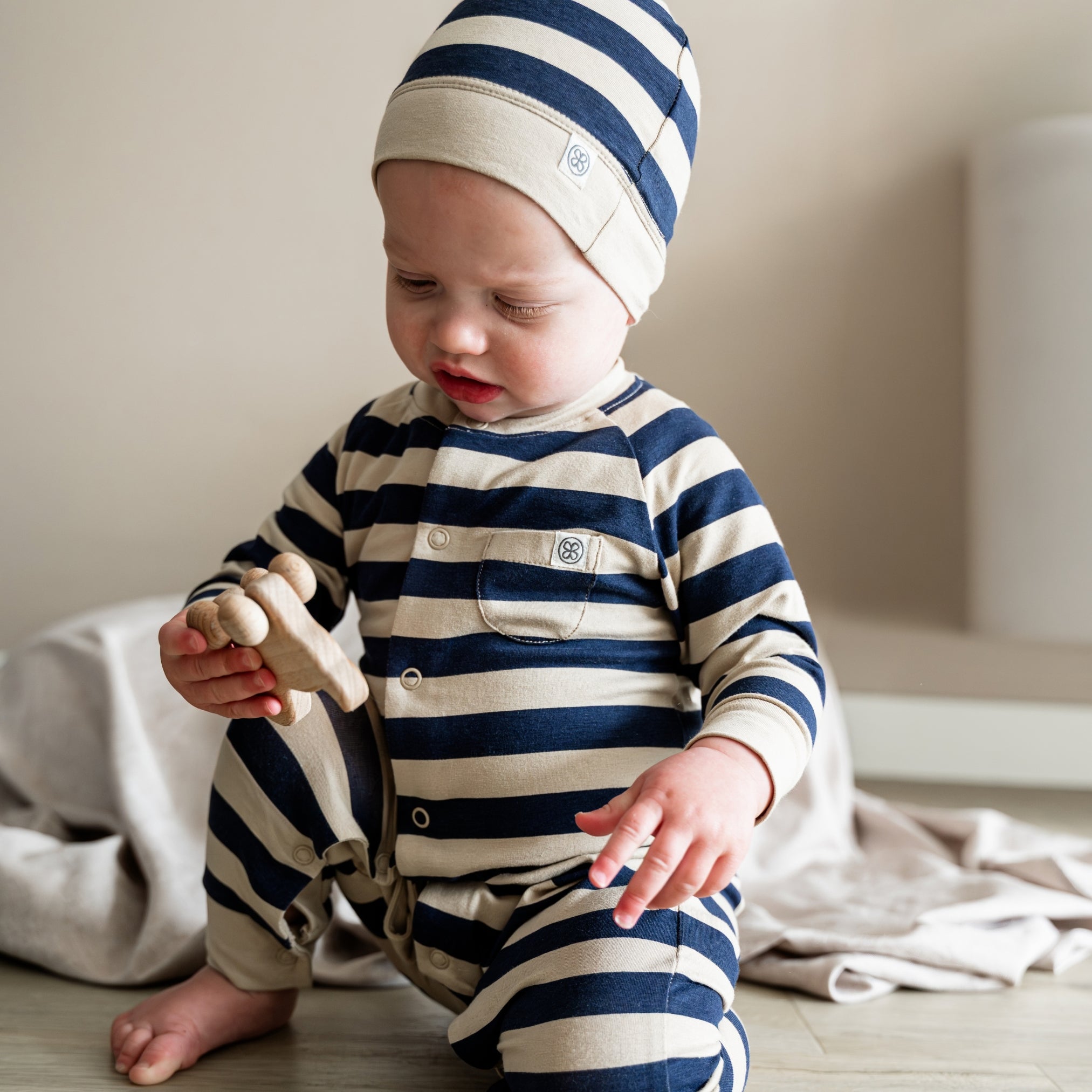 Beanie knot hat in Navy Stripe - UPF 50+