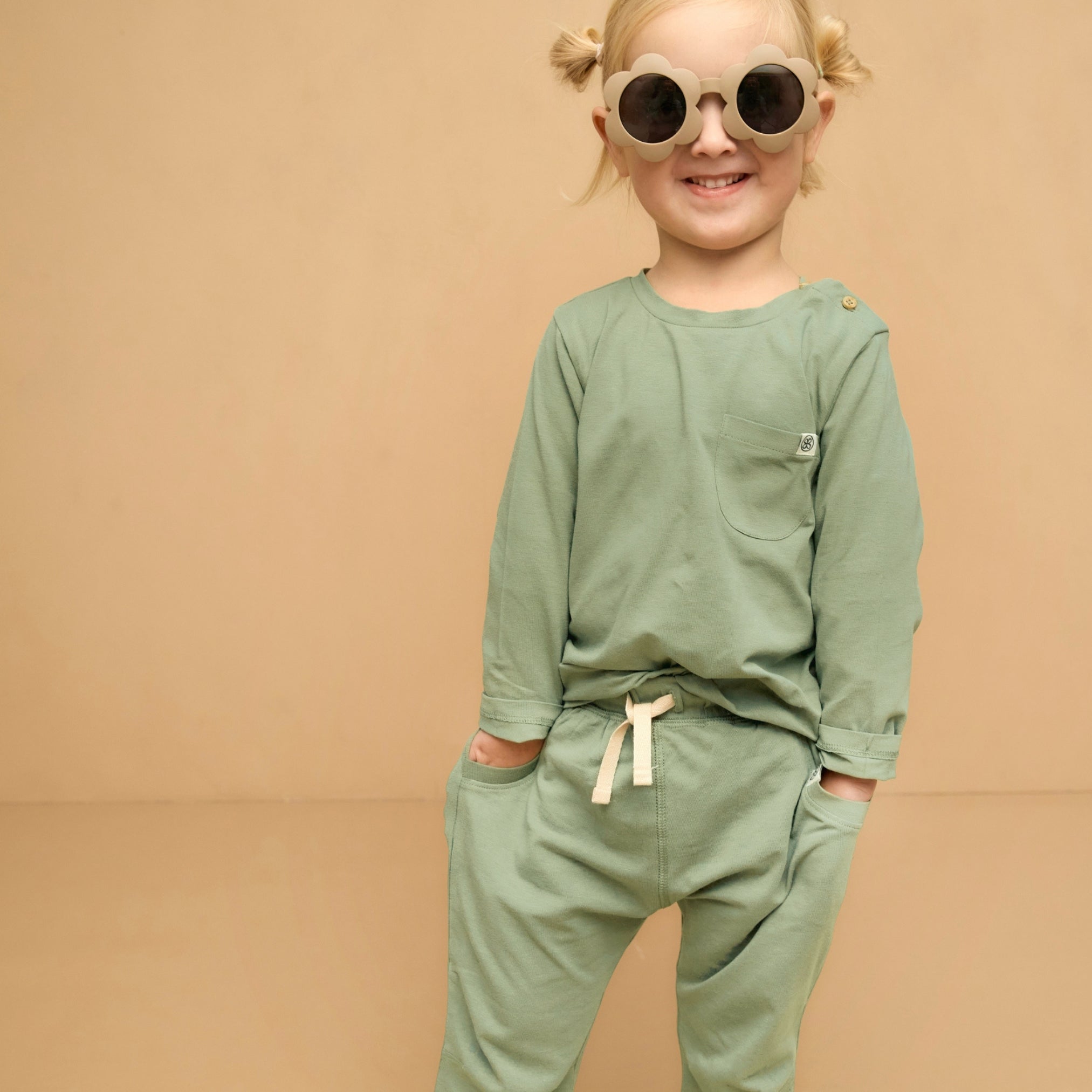 Joggingbroekje en shirtje - Olive Green UPF50+