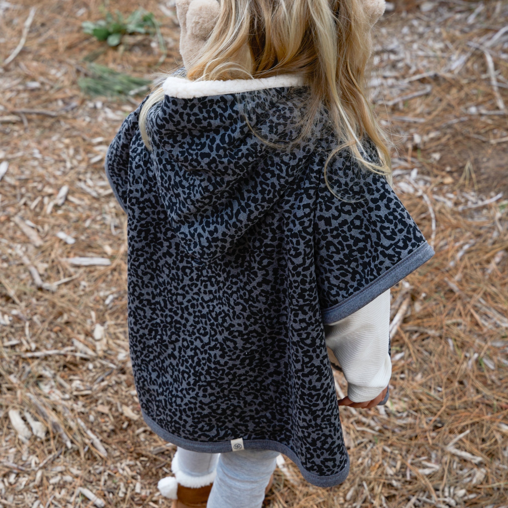 Teddy Kids Poncho Leopard | Warm & Easy | Cloby