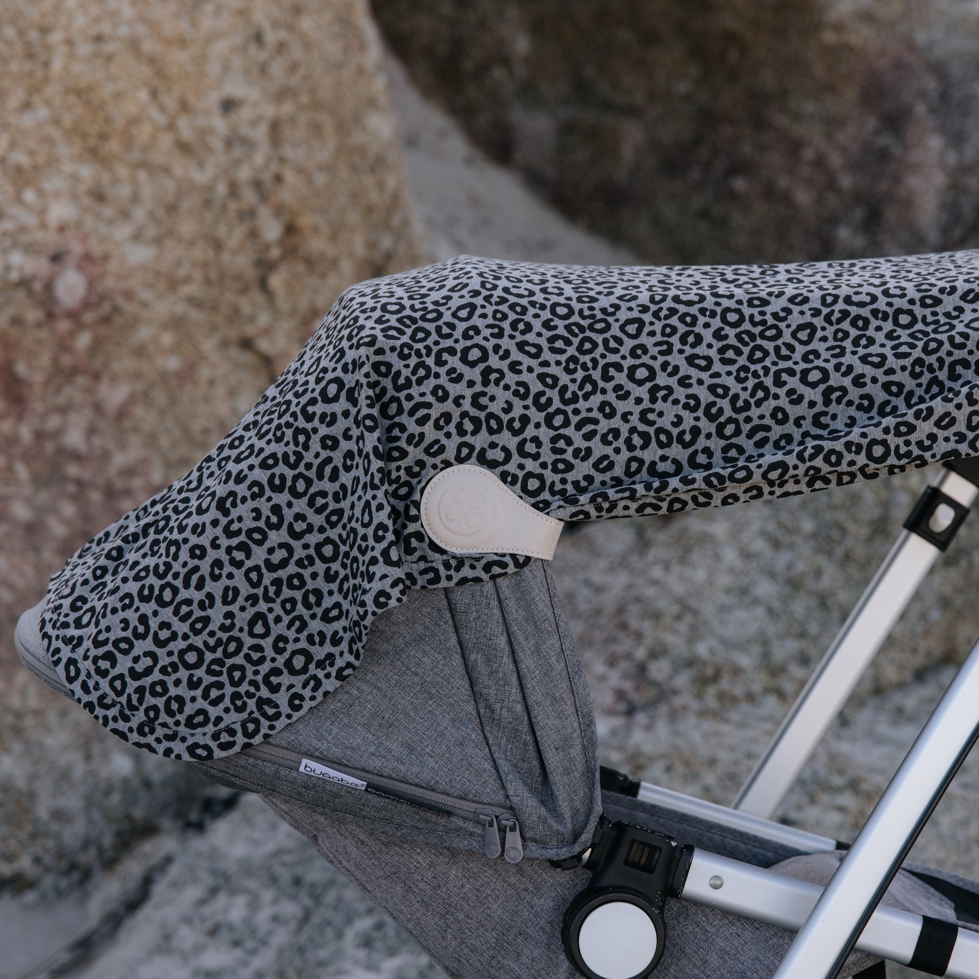 Swaddle clips op kinderwagen - Cloby