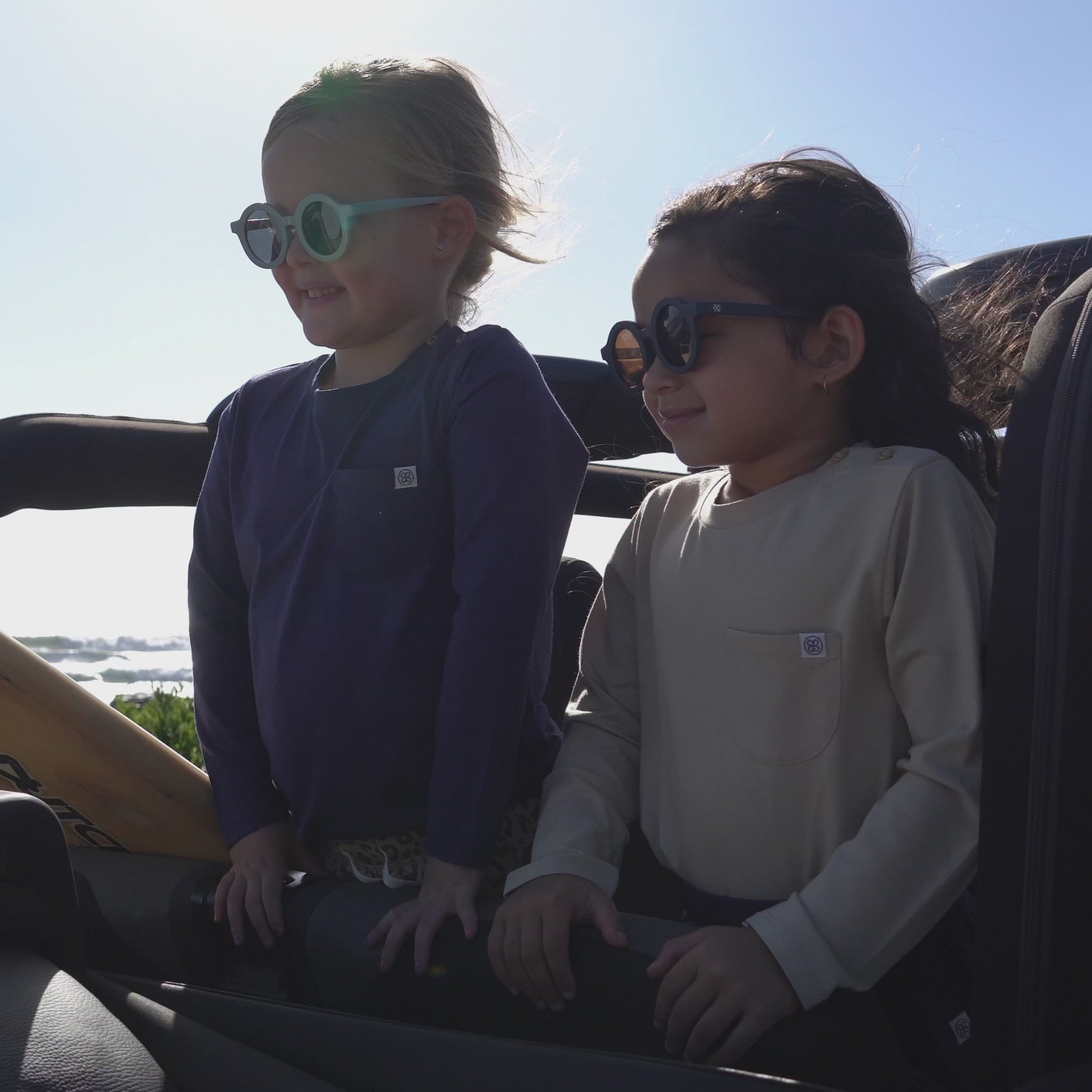 Video laden: Longsleeve in Sandy Beach – UPF 50+