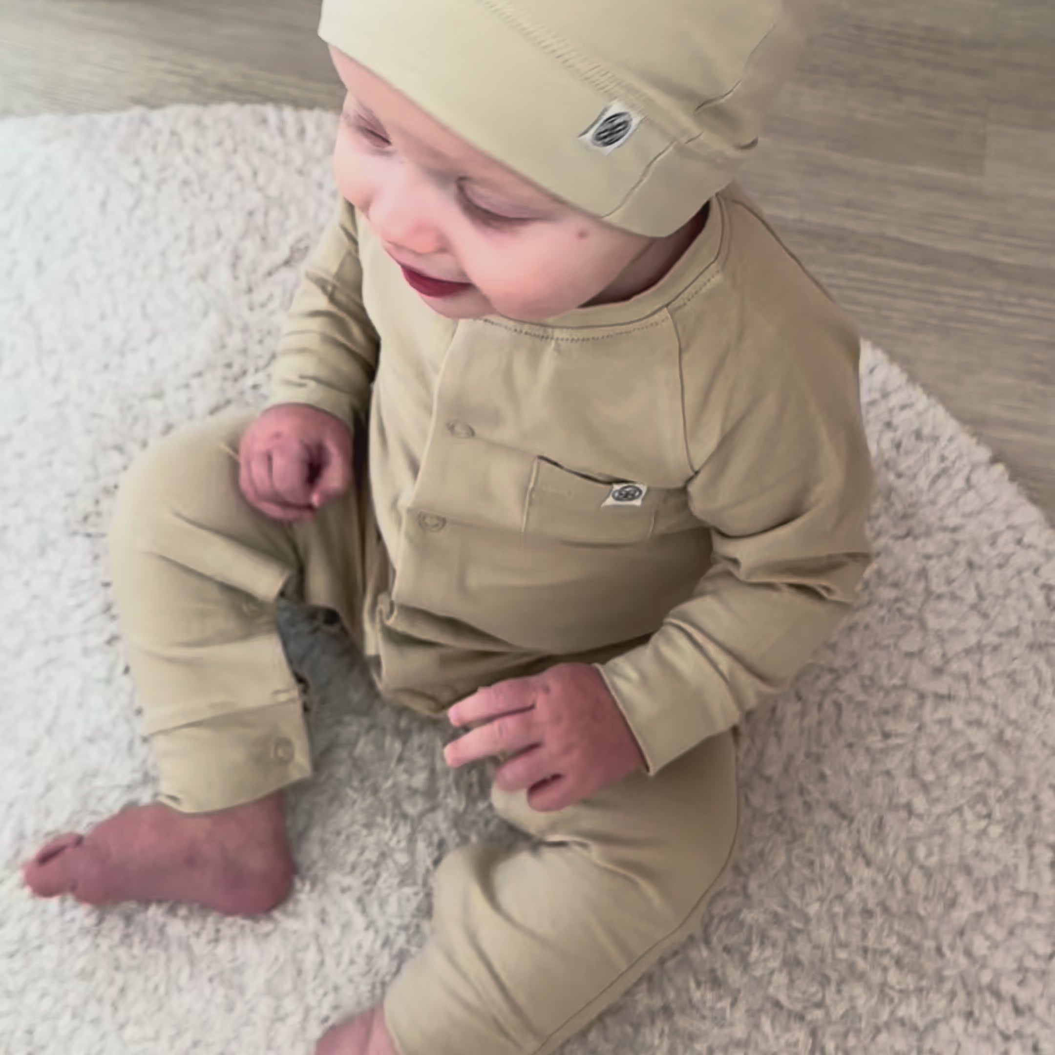 Video laden: Spielanzug in Sandy Beach – UPF 50+